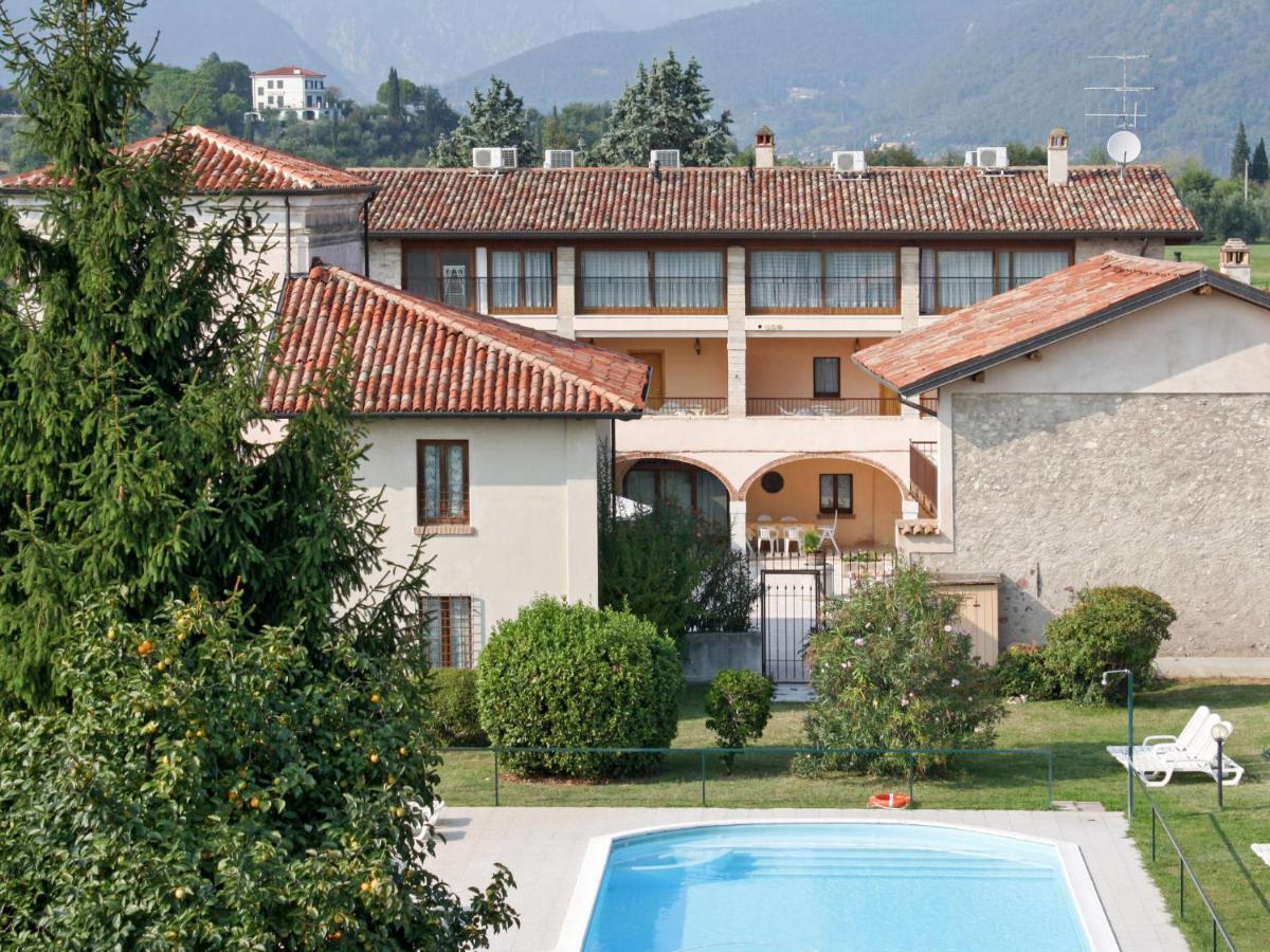 Torretta 2 By Interhome Apartment San Felice del Benaco